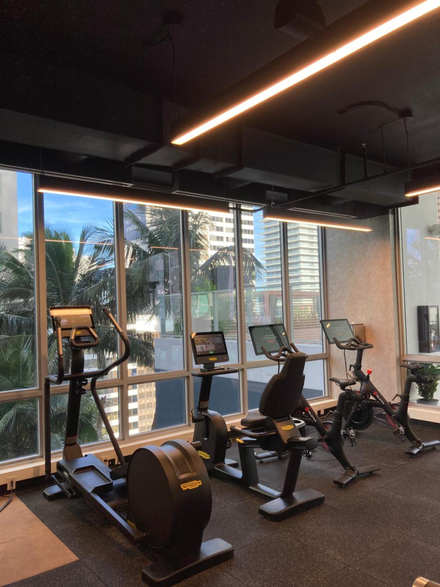 Brand New Modern 1 Bedroom Unit Downtown Miami Exterior photo